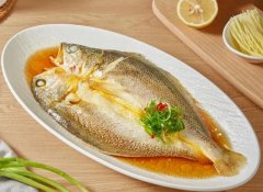 一米八大黄鱼：唯美食不负圆月清风 烟火人间